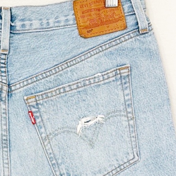 LEVI’S 501 Denim Cutoff Shorts Distressed/Destroyed Button Fly Relaxed Size 29 - Picture 5 of 7